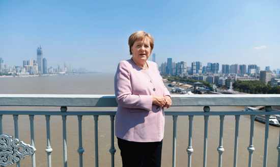  ·2019年9月7日，默克尔到访武汉，并参观了武汉长江大桥。