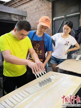 不后悔、不自卑，踏上创业“不归路”