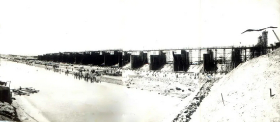 在建中的三盛公水利枢纽（资料图）