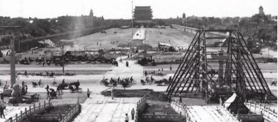 △1949年整修时的天安门广场