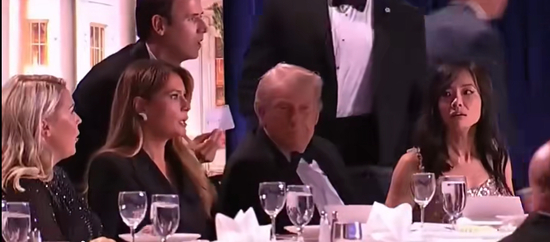 右一为蒋维佳。视频截图