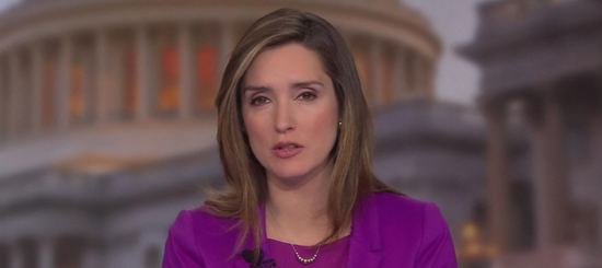 ·布伦南经常以职业装扮出现在公众面前。