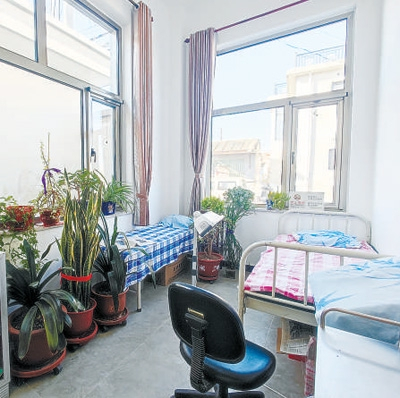  太平庄村卫生室内的理疗室。本报记者 杨彦帆摄