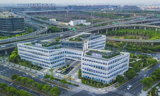 上海宝业中心。受访者供图