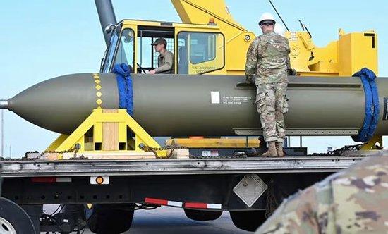 GBU-57巨型钻地炸弹