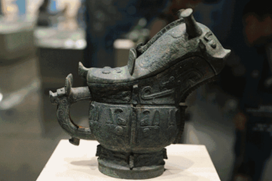 侯氏兄弟案中警方追缴的文物