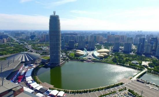 河南省郑州市郑东新区CBD。新华社 冯大鹏 摄