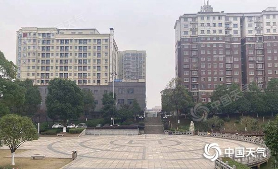  湖南长沙昨日天气阴沉，风力加大。（图/孙姣）