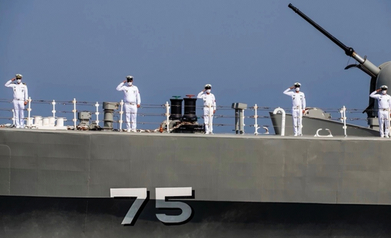 参加印度海军交流活动的伊朗海军官兵，如今已被美军发射鱼雷击中丧生于印度洋