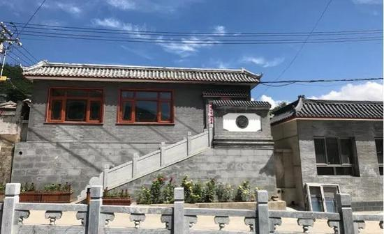 ▲门头沟区妙峰山镇炭厂村民居改造前后