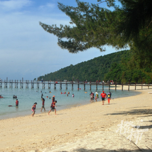 25岁中国游客马来西亚潜水溺亡，警方发现违规行为 马来西亚 中国旅客 警方 违规 遇难者 旅客 罹难 女王 灭亡 遗体 sina.cn 第2张