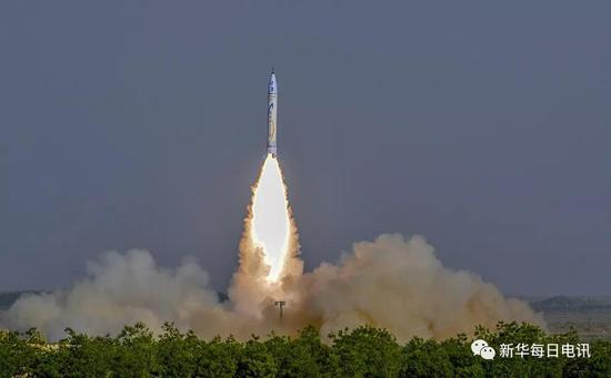 5月17日，零壹空间发射探空火箭“重庆两江之星”暨OS-X0&nbsp;。摄影：重庆日报 万难