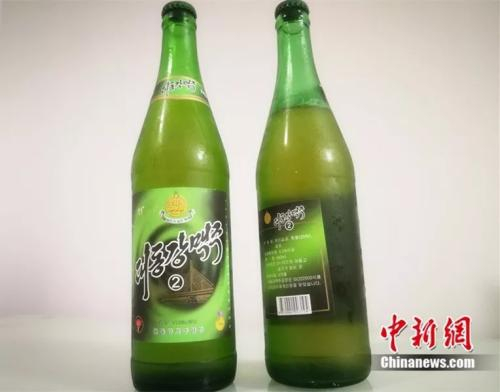 大同江啤酒。中新网记者 邱宇 摄