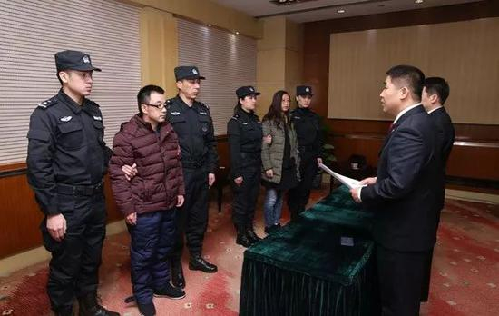 　△付耀波（左）、张清曌（右）被抓获归案