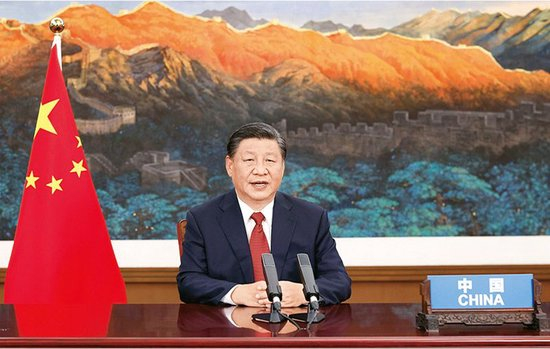 2021年9月21日,国家主席习近平在北京以视频方式出席第七十六届联合国大会一般性辩论并发表题为《坚定信心共克时艰共建更加美好的世界》的重要讲话。新华社记者 黄敬文/摄