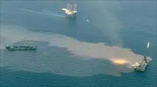 ▲“伊克斯托克-I”油井发生爆炸（图自：BBC）