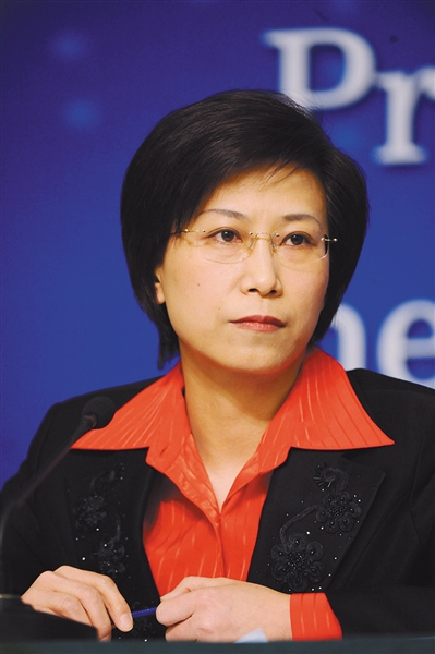 颜江瑛 食药监总局新闻宣传司司长、新闻发言人