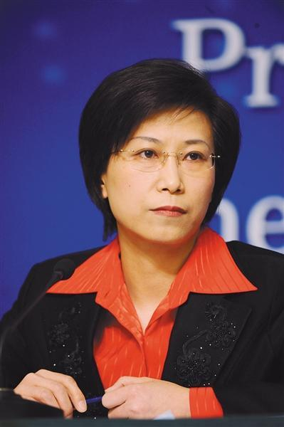 颜江瑛 食药监总局新闻宣传司司长、新闻发言人