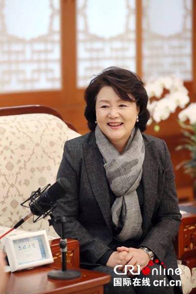  韩国第一夫人金正淑