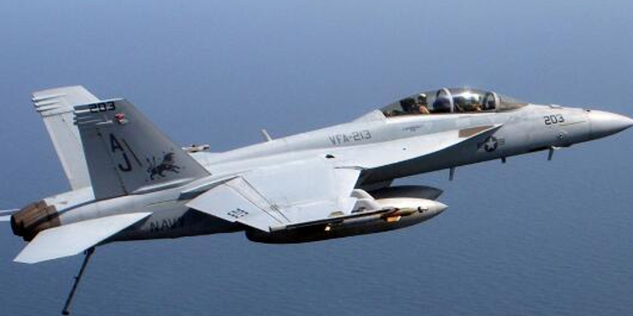 美海军超级大黄蜂战斗机坠毁 2名飞行员确认死亡