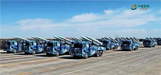 海红旗-9B主要担负舰艇区域防空任务。王卫东 摄
