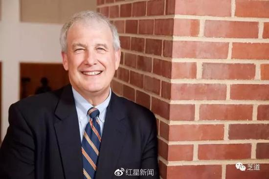 ▲章家人在美的代理律师史蒂芬·贝克特&nbsp; 图自网络