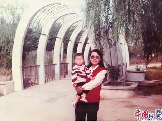 1992年，妈妈带着我从县城第一次来到省城郑州。