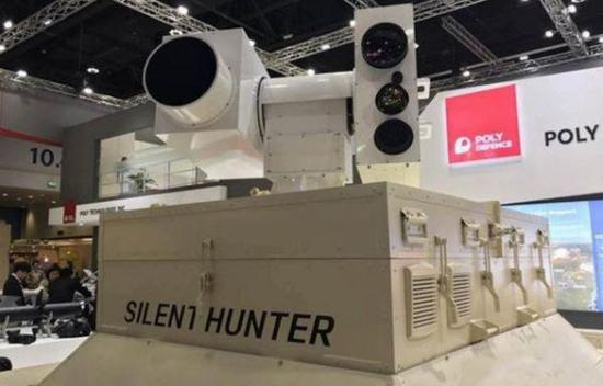 资料图片：在阿布扎比防务展上展出的中国“沉默猎人”激光防空系统。（图片来源于网络）