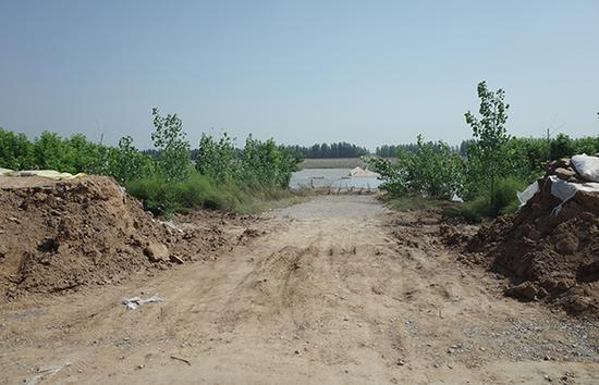 北岔河村外弥河决堤处。