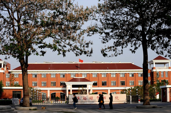 兰考焦裕禄干部学院外景。（资料照片，新华社记者朱祥摄）
