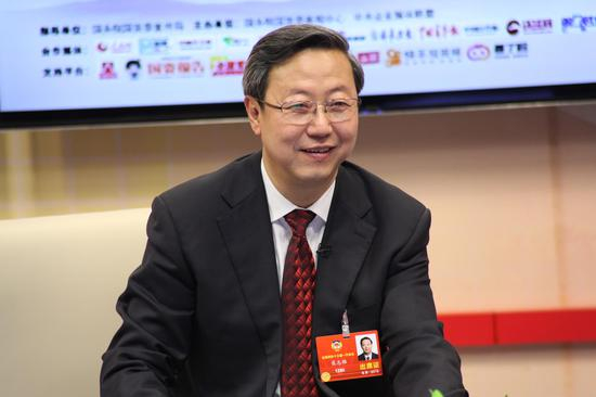 全国政协委员、中国民航信息集团有限公司董事长、党委书记、总经理崔志雄