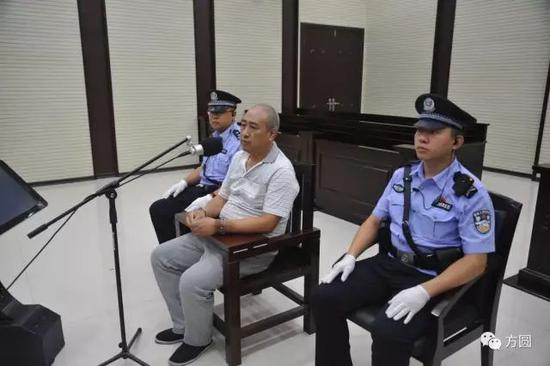 ▲高承勇法庭答辩