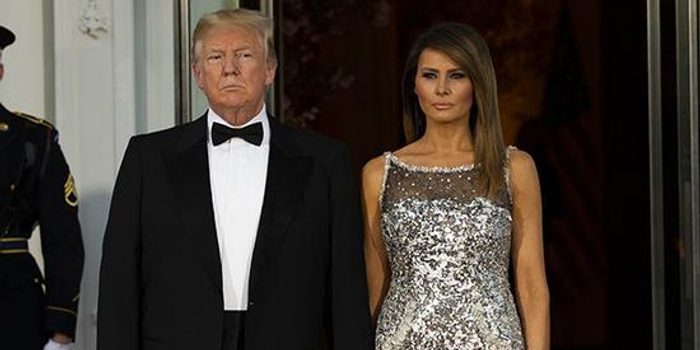 特朗普艳星门缠身 美第一夫人情况却引人关注