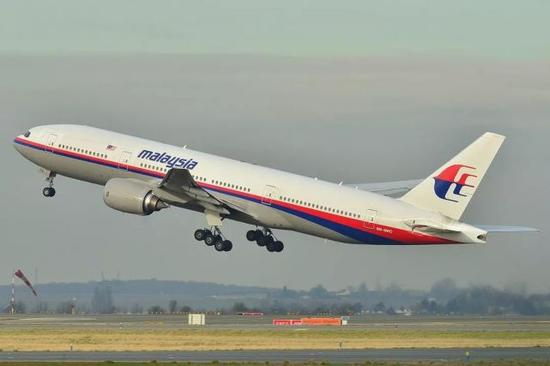 资料图片：失事飞机（注册编号：9M-MRO），拍摄于2011年。（维基百科）