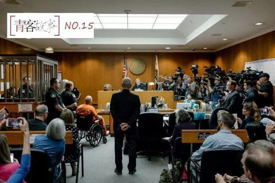 听证会现场 |《Time》