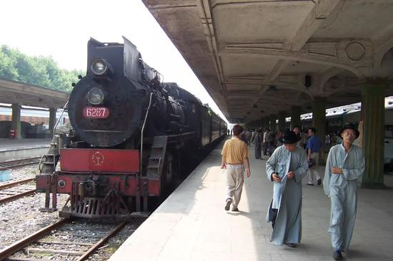 浦口站拍摄电影场景（刘建春/摄 ）