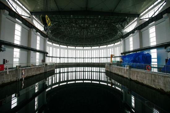 试验水池：用于为大型装备，提供水环境性能和功能测试 李昊 摄