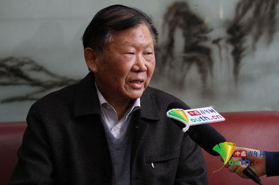 　　全国人大代表、中国工程院院士、北京交通大学中国隧道及地下工程试验研究中心主任王梦恕早年接受中国青年网的采访。