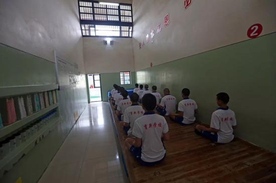 △&nbsp;杭州未成年人育新学校专门接收未成年的犯罪嫌疑人/视觉中国