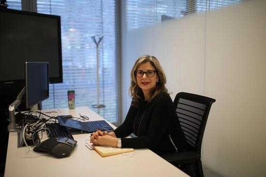 华为意大利公司公共关系负责人恩丽卡。范凌志摄