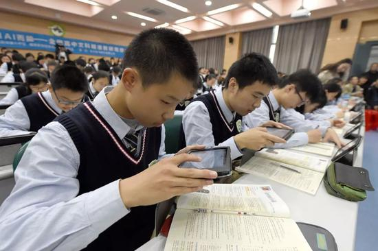 图/新华社