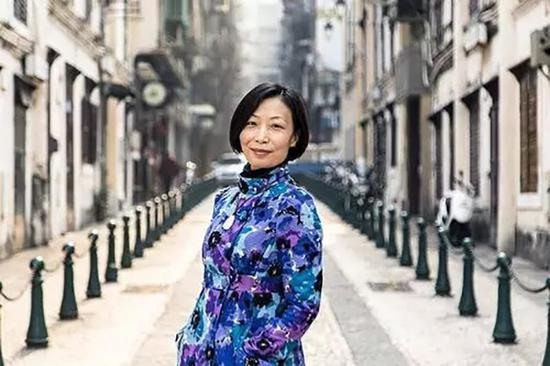 穆欣欣，江苏省政协委员、著名作家、澳门特区政府文化局局长。 人民政协报微信公众号 图