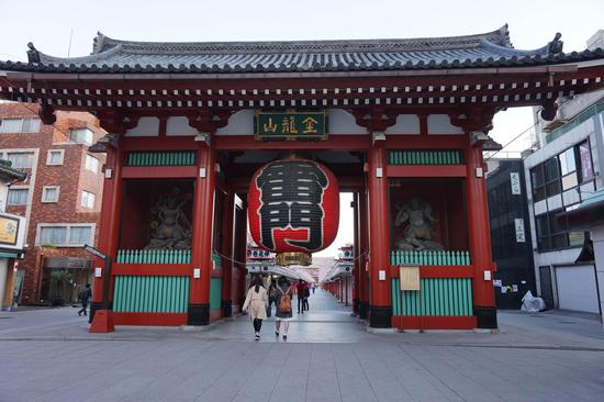 春节期间，浅草雷门也不再拥挤。