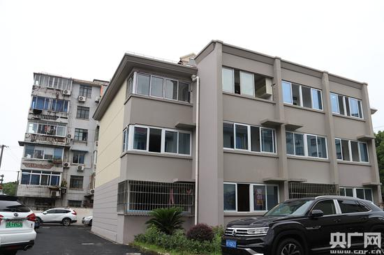 武川路222弄新改建居民楼（央广网记者 韩晓余 摄）