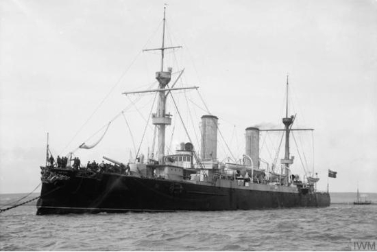 与海圻舰同一级的海天舰，1904年触礁沉没（图片来自英国帝国战争博物馆）