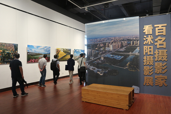 展览现场 摄影：许瀚文