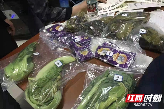 　执法队对央视曝光企业采取查封措施，封存全部产品。