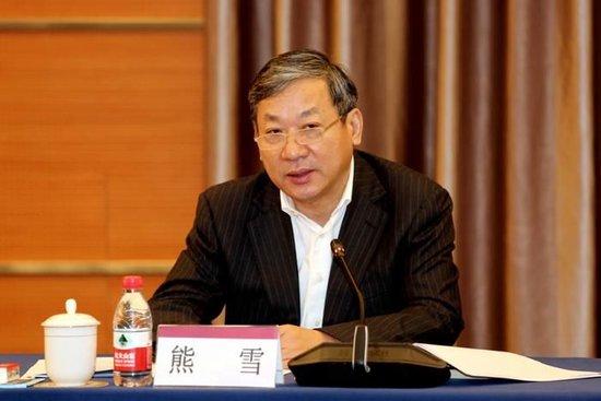 重庆原副市长熊雪被提起公诉 曾被指大搞迷信、对配偶不管不教