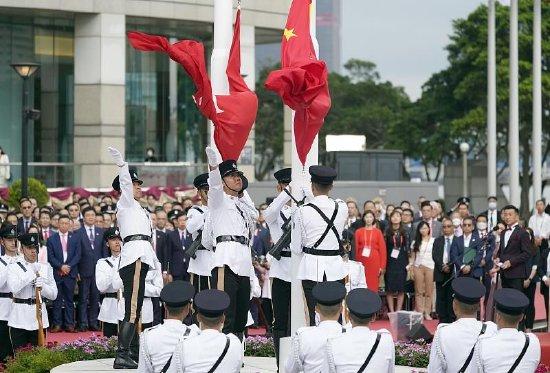 △2023年7月1日，香港特别行政区政府在金紫荆广场举行升旗仪式，庆祝香港回归祖国26周年。