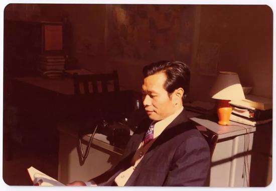 （1982年朱位秋在美国麻省理工学院访问）